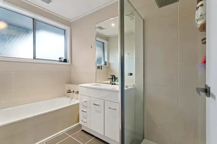 Sixth view of Homely house listing, 34 Brentwood Crescent, Frankston VIC 3199