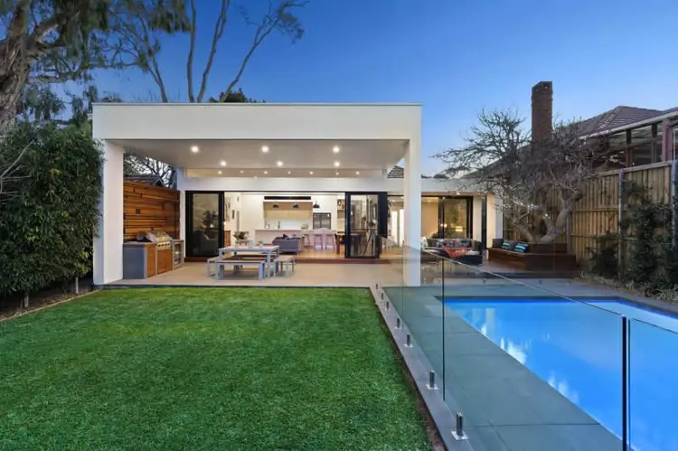1 Summerville Crescent, Willoughby NSW 2068