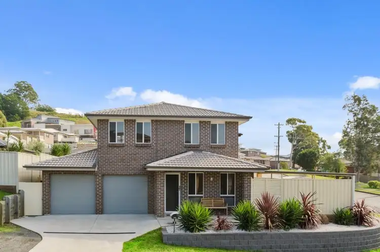 2 Pinnacle Way, Koonawarra NSW 2530