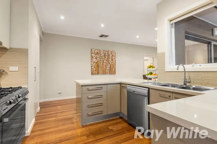 Fifth view of Homely house listing, 29 Thomson Drive, Rosanna VIC 3084