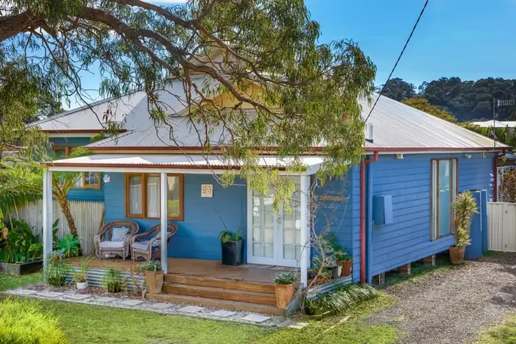 Third view of Homely house listing, 16 Paringa Avenue, Davistown NSW 2251