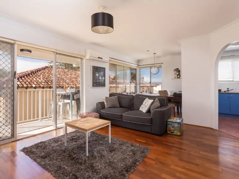 Main view of Homely apartment listing, 6/17 William Street, Mermaid Beach QLD 4218