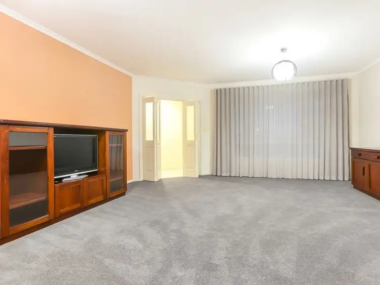 Fourth view of Homely house listing, 10 Fairway Court, Murray Bridge SA 5253