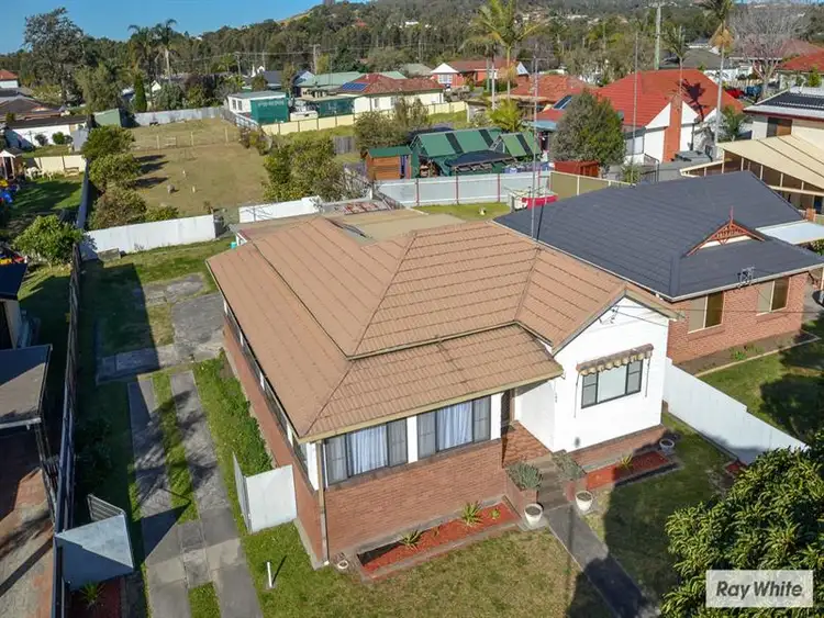 145 Princes Highway, Dapto NSW 2530