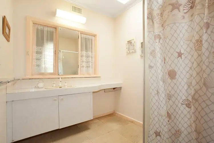 Seventh view of Homely house listing, 7 Kinlock Avenue, Murrumbeena VIC 3163