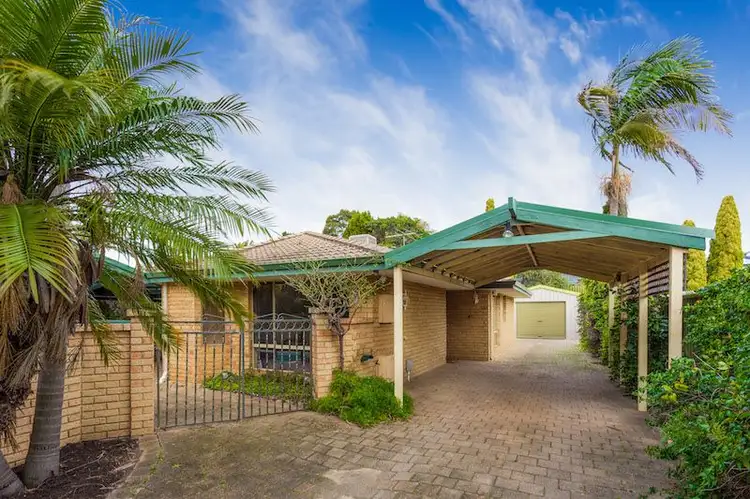 Second view of Homely house listing, 30 Hartfield Crescent, Leeming WA 6149