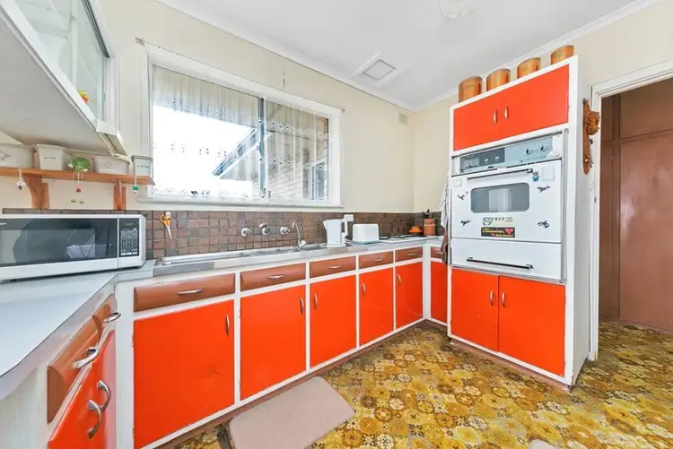 Fifth view of Homely house listing, 9 Reservoir Road, Paradise SA 5075