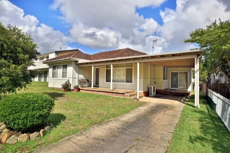3 Barwon Street, Bomaderry NSW 2541