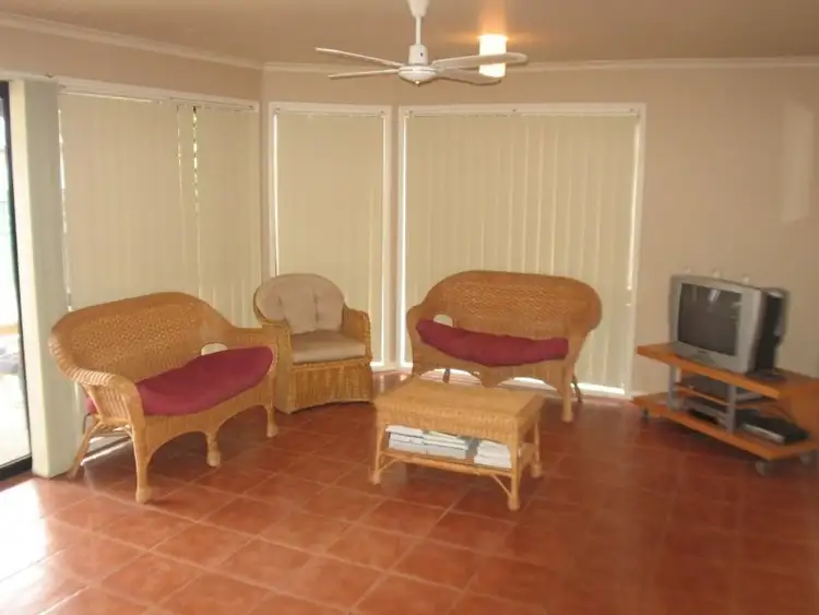 Fifth view of Homely house listing, 7 Queenscliff Court, Sandstone Point QLD 4511