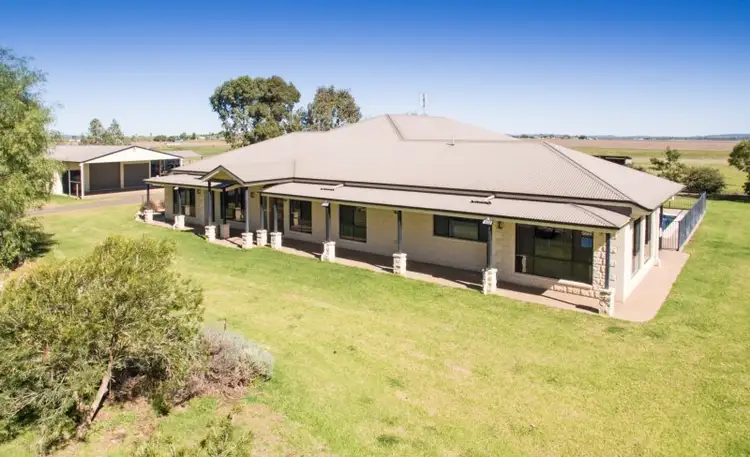 'Rothaich' 79 Fisher Road, Wyreema QLD 4352