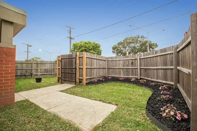 Sixth view of Homely unit listing, 6/827-829 Plenty Road, Reservoir VIC 3073