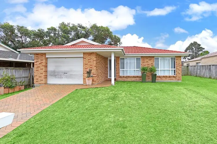 2 Harold Close, Bateau Bay NSW 2261
