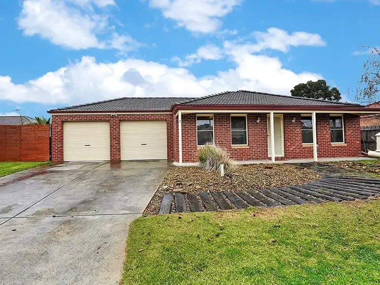 5 Evergreen Court, Lara VIC 3212