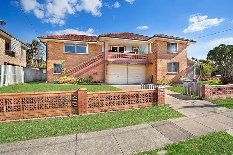 33 Melville Terrace, Wynnum QLD 4178