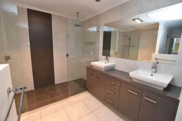 Seventh view of Homely house listing, 5 Jordana Court, New Auckland QLD 4680