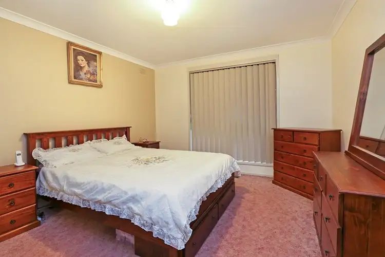 Sixth view of Homely house listing, 2 Hillside Court, Bell Park VIC 3215