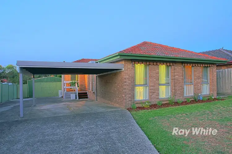 28 Mantung Crescent, Rowville VIC 3178