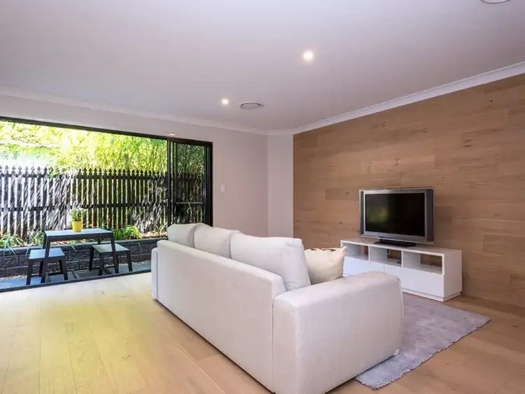 Sixth view of Homely other listing, 1/18 Nesbit Street, Southport QLD 4215