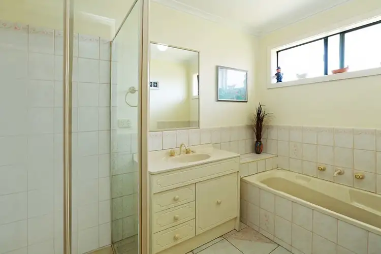 Fifth view of Homely house listing, 2/18 Jasmine Street, Bell Park VIC 3215