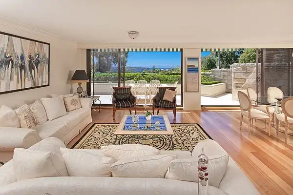 2/8 Parriwi Road, Mosman NSW 2088