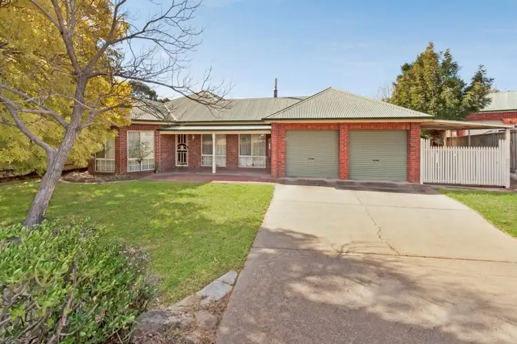 1 Kerferd Court, Wodonga VIC 3690