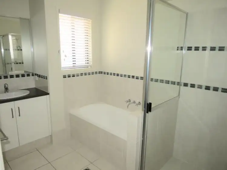 Sixth view of Homely house listing, 22 Cook Close, Emerald QLD 4720