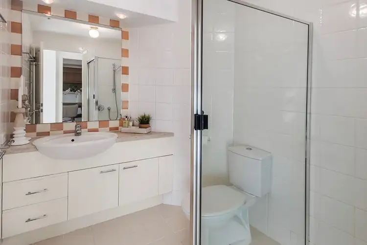 Seventh view of Homely apartment listing, 2/31 Harbour Road, Hamilton QLD 4007