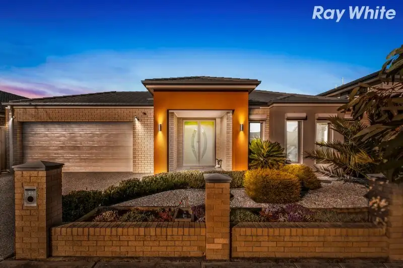 Main view of Homely house listing, 21 Lisa Avenue, Pakenham VIC 3810