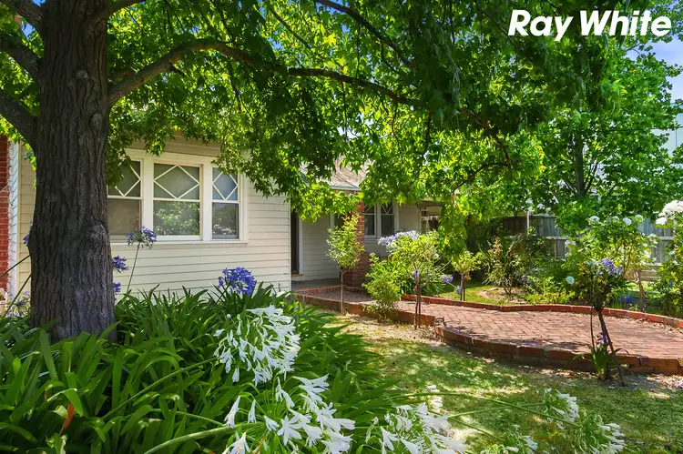 52 James Street, Pakenham VIC 3810