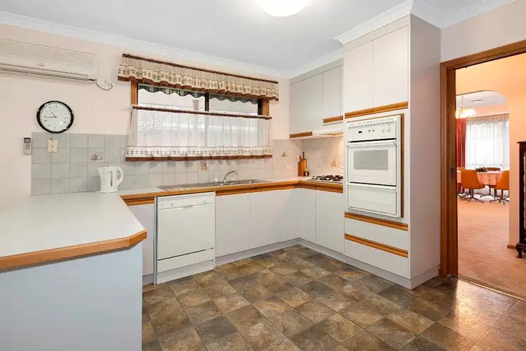 Sixth view of Homely unit listing, 5/46 Arrandale Avenue, Alfredton VIC 3350