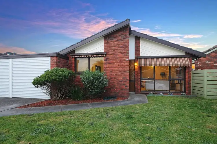 19 Baxter Avenue, Chelsea VIC 3196