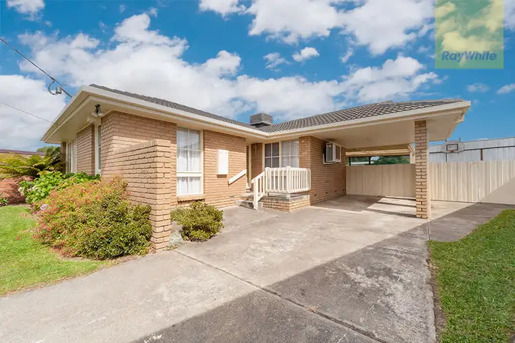 11 Brampton Close, Craigieburn VIC 3064