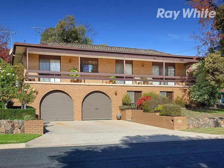 444 Dale Crescent, Lavington NSW 2641