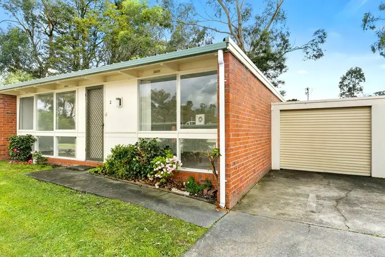 2/84 Hereford Road, Mount Evelyn VIC 3796