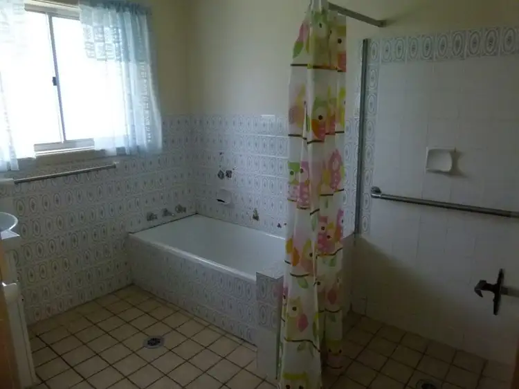 Fourth view of Homely house listing, 1 Eloora Place, Forbes NSW 2871