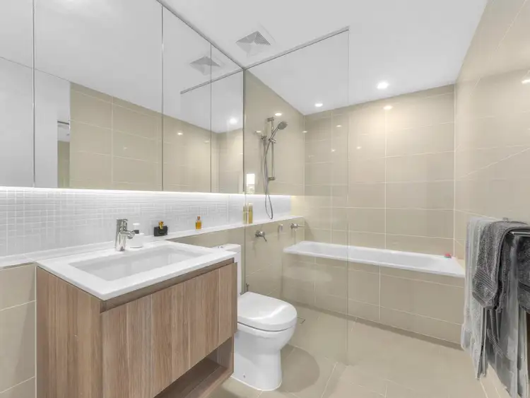 Fifth view of Homely apartment listing, 4312/18 Parkside Circuit, Hamilton QLD 4007
