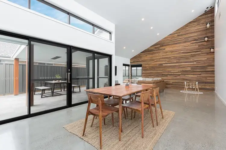 Sixth view of Homely house listing, 8 Peninsula Avenue, Haywards Bay NSW 2530