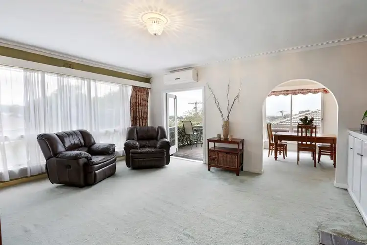 Fourth view of Homely house listing, 8 Edgecombe Street, Hamlyn Heights VIC 3215