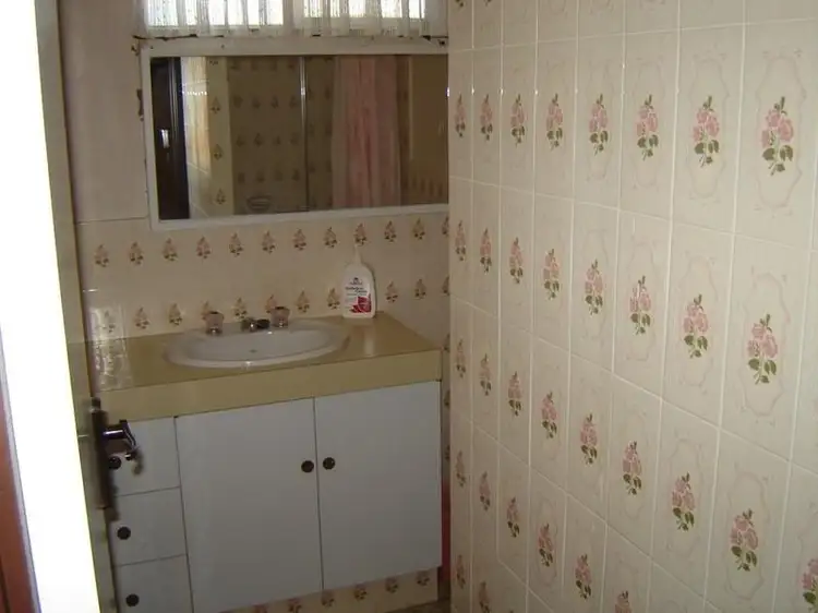 Fourth view of Homely house listing, 8 Tahiti Place, Jurien Bay WA 6516