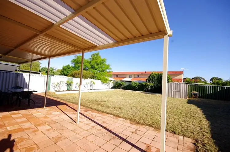4a Connell Way, Girrawheen WA 6064