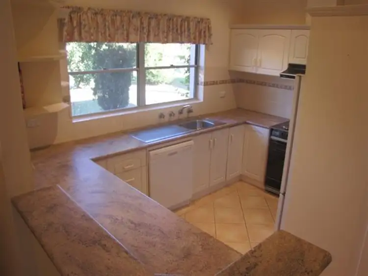 Third view of Homely house listing, 8 Hilltop Drive, Loxton SA 5333