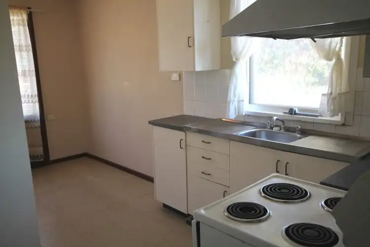 Sixth view of Homely house listing, 2 Endeavour Place, Young NSW 2594