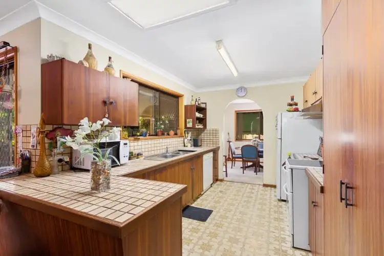 Fourth view of Homely house listing, 7 Gladiolus Court, Hollywell QLD 4216