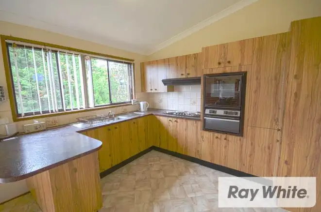 Seventh view of Homely house listing, 4 Grandview Parade, Hill Top NSW 2575