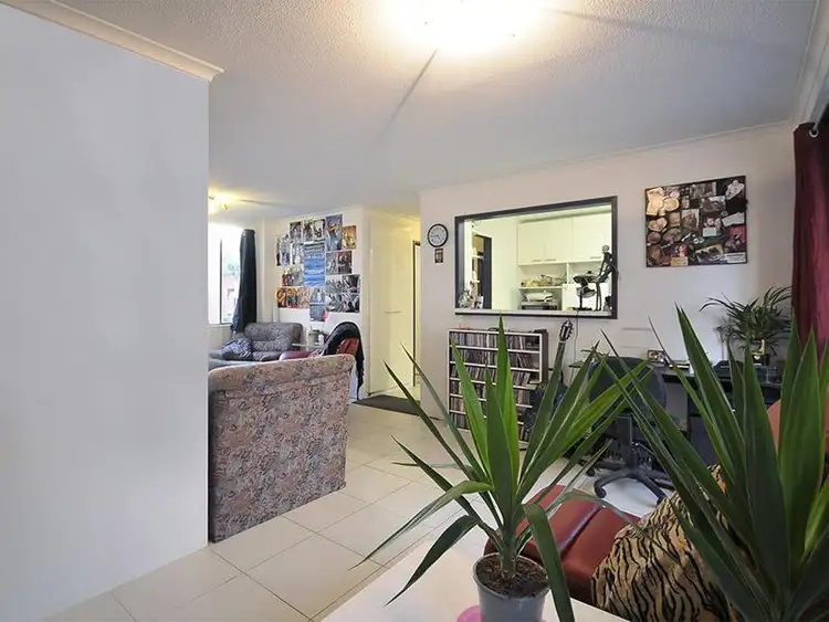 Third view of Homely unit listing, 4 'Solana' 13 Australia Avenue, Broadbeach QLD 4218