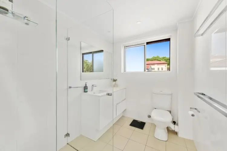 Fifth view of Homely apartment listing, 4/102 Wellington Street, Bondi Beach NSW 2026