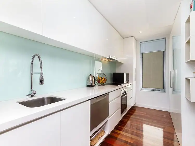 Third view of Homely unit listing, 3/25 Nepean Highway, Aspendale VIC 3195