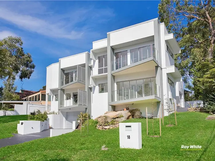 18A Wollun Street, Como NSW 2226