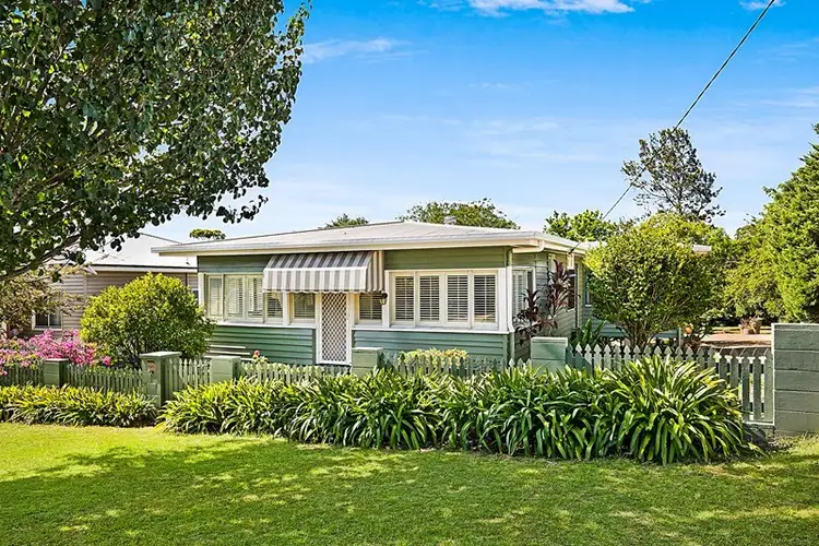11 Dunmore Street, East Toowoomba QLD 4350