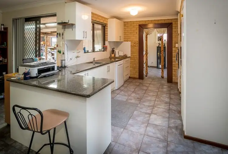 Fifth view of Homely house listing, 59 Grovelands Drive, Camillo WA 6111